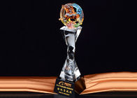 Trophées personnalisés de tasses de récompense, trophées faits sur commande colorés de récompense de lustre