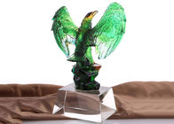 Souvenirs en verre de gagnants de Liuli de Chinois de jade avec Eagles vitré sur le dessus