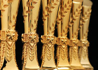 Bonification de fin d'année de forme de cylindre de trophée de Polyresin plaquée par or pour le personnel d'entreprise