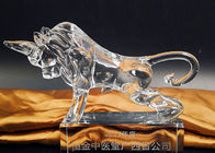 Les figurines animales de vache en cristal modèlent pour le bureau/décorations à la maison
