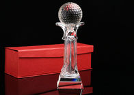 Près - de la tasse de trophée de golf de Pin avec le logo fait sur commande en cristal de boule de golf admis